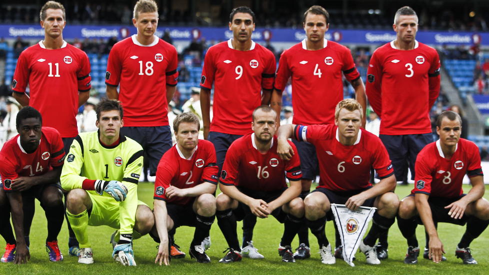 TIL �PEN KANAL: Fra 2014 og i fire �r framover skal Norges kvalikkamper vises p� �pne kanaler.
Foto: Aleksander Andersen / Scanpix .
