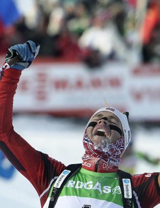 Ole Einar Bjørndalen går alt i VM