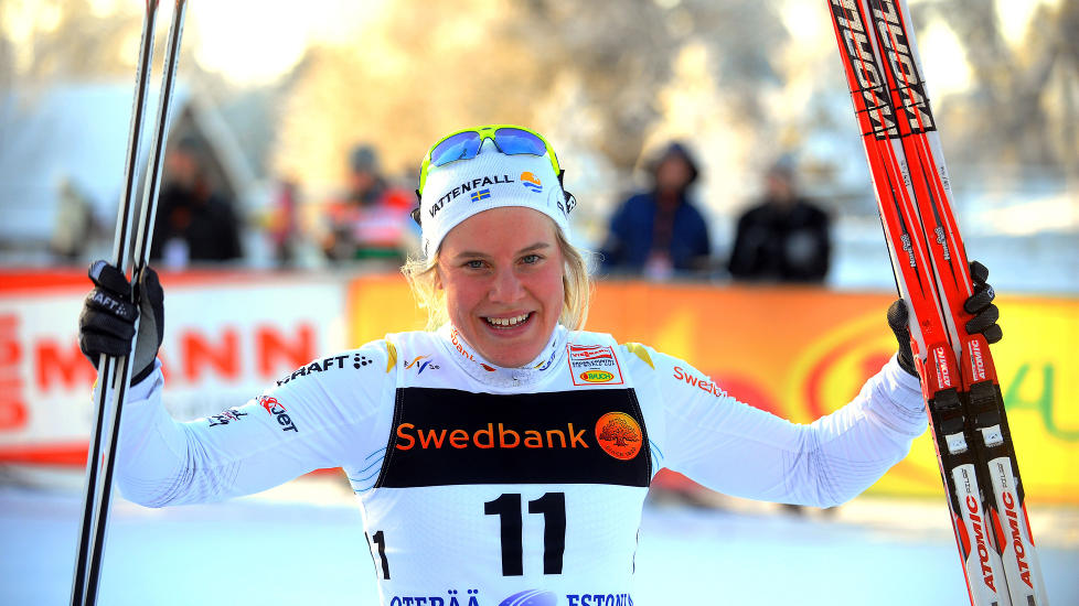 SYK: Hanna Falk m� innse at sesongen er over for hennes del.Foto: SCANPIX/AFP/RAIGO PAJULA