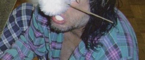 Hva er det som f�r folk til � elske denne mannen s� h�yt?