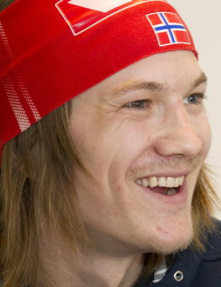 Tom Hilde hoppet lengst i verdenscup-comebacket