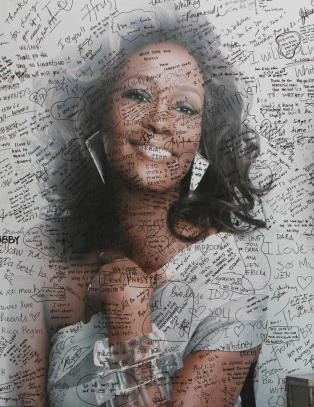 Facebook rammes av Whitney-virus