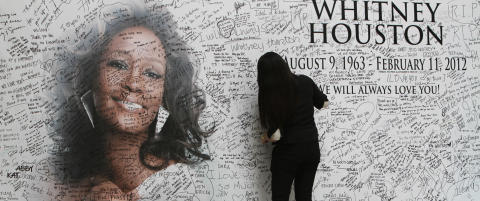 Facebook rammes av Whitney-virus