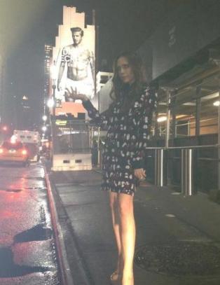 Victoria Beckham tar balletak p� ektemannen