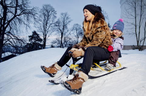 TRAVEL: Jobb - barnehagen - garasjen - skolen - og til slutt hjem. Kanskje ikke s� rart Helenes dr�m er et d�gn med flere timer? Foto: Elisabeth Sperre Alnes