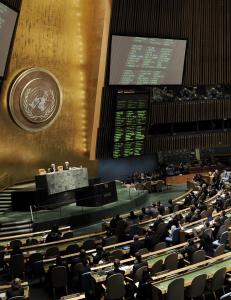 FNs hovedforsamling ford�mmer volden i Syria