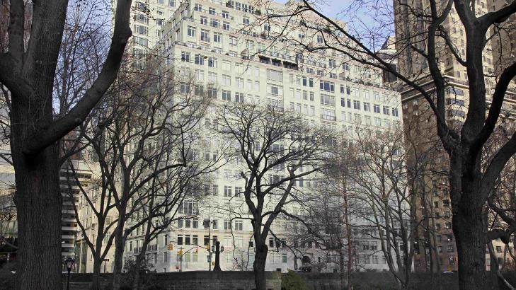 VED PARKEN:  Leiligheten har utsikt til velkjente Central Park. Foto: AP Photo/Richard Drew/Scanpix