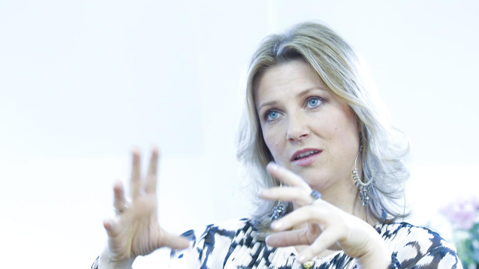 SVEVENDE: Prinsesse M�rtha Louise lanserte denne uka boka �Englenes hemmeligheter� og snakket mye om fj�r som blir funnet p� underlige steder.
Foto: Berit Roald / Scanpix