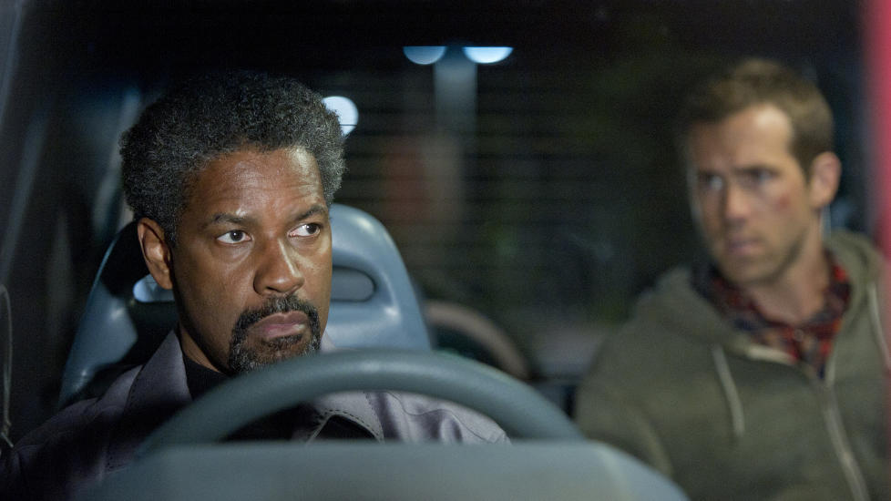 INGEN � STOLE P�: Godt samspill mellom Denzel Washington og Ryan Reynolds i �Safe House�.