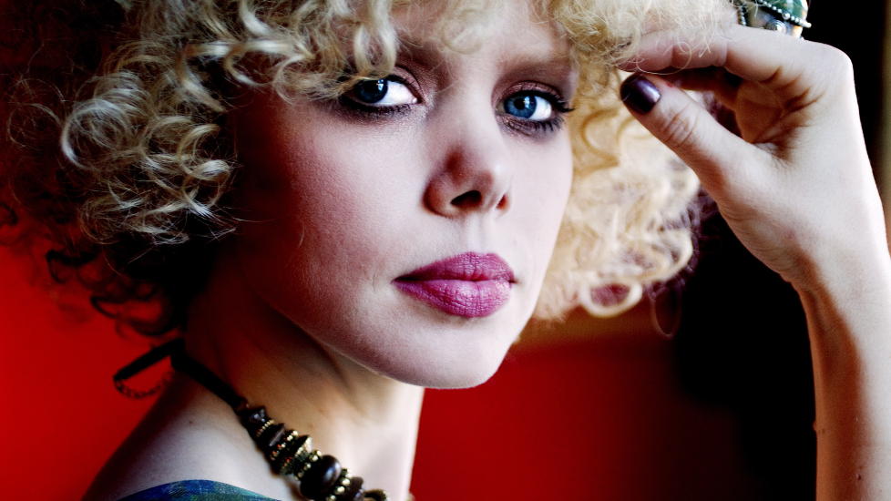 GLAMOR�ST: Det mest glamor�se �yeblikket i Maya Viks karriere var da hun og resten av bandet Furia kj�rte limousin med Lenny Kravitz.
Foto: Siv Johanne Seglem / Dagbladet