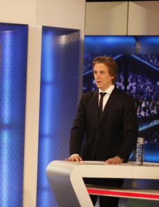 Vennene hedret Eggen i Viasat-studio