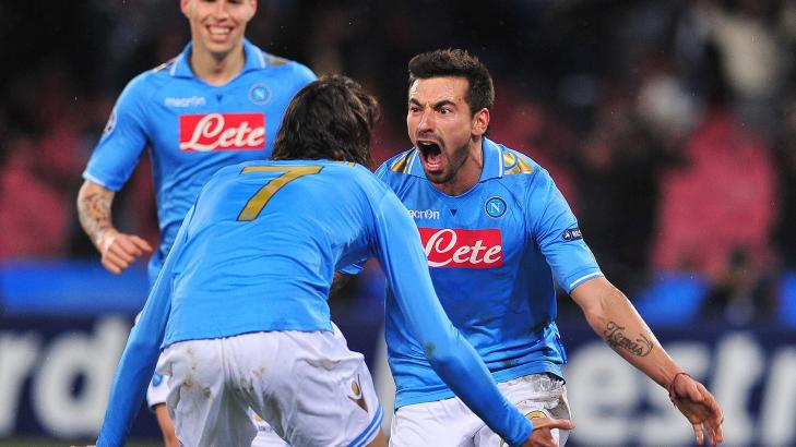 I FORM:  Ezequiel Ivan Lavezzi og Cavani var et mareritt for Chelsea-forsvaret. FotO: AFP PHOTO / ALBERTO PIZZOLI