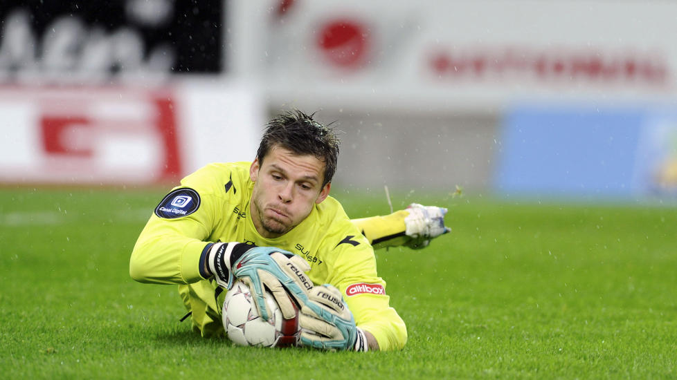 GOD P� STRAFFER: Vikings keeper Rune Almenning Jarstein har imponert p� La Manga.
Foto: Kent Skibstad / Scanpix