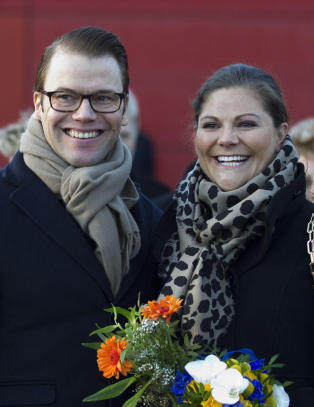 - De str�ler av lykke!