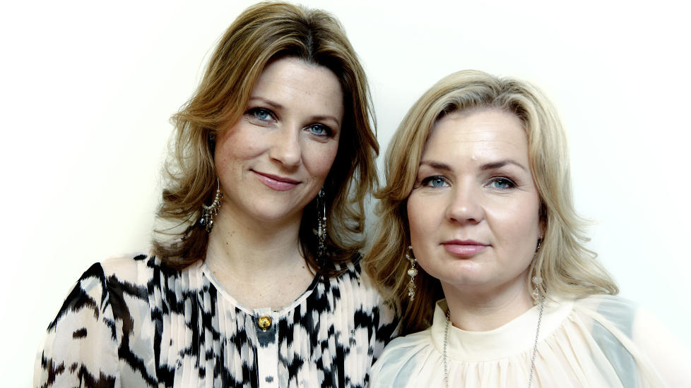 FLYR H�YT:Prinsesse M�rtha Louise har sammen med Elisabeth Nordeng skrevet �Englenes hemmeligheter�. Foto: Lars Eivind Bones / Dagbladet