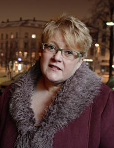 - Rart om man har tillit til noen som lyver