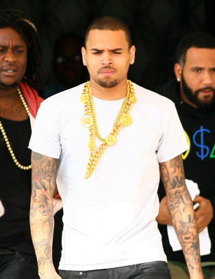 Chris Brown beskyldt for ran