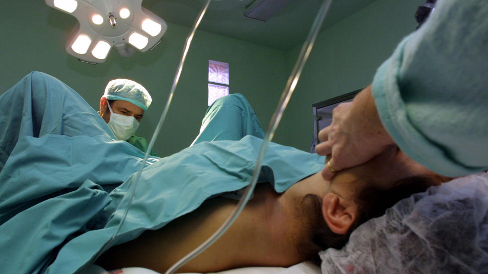  ULOVLIG:  Leger ved britiske klinikker har i all hemmelighet blitt filmet i det de innvilger aborter basert p� om barnet er han- eller hunkj�nn, til tross for at slike kj�nnsseleksjons-aborter er ulovlige. Flere av disse skal ogs� ha lovet � forfalske papirarbeid. Foto: COLOURBOX