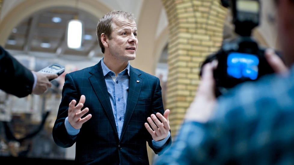 VIL IKKE PR�VE IGJEN: Heikki Holm�s sier det ikke er aktuelt � pr�ve seg p� omkamp om ledervervet i SV. 
Foto: Krister S�rb� / SCANPIX