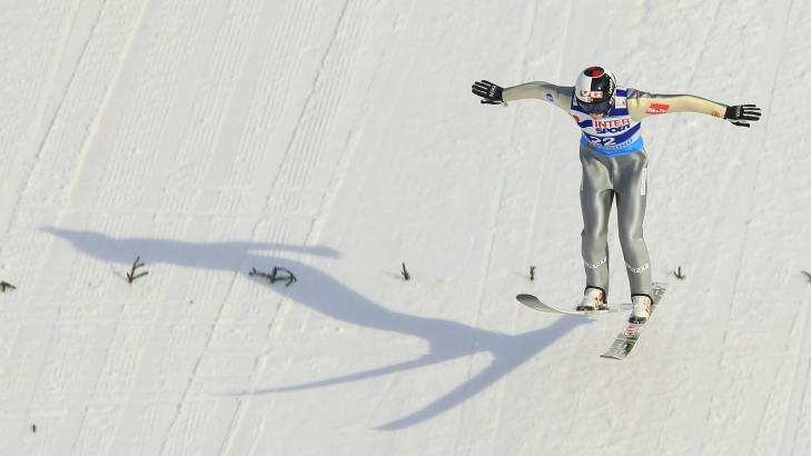 244,5 METER: Her lander Anders Fannemel.
Foto: Lise �serud / Scanpix
