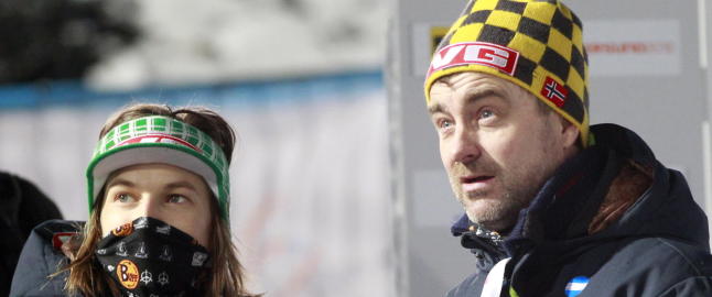 Hoppsjefen skj�nner at folk buer n�r farten blir satt ned