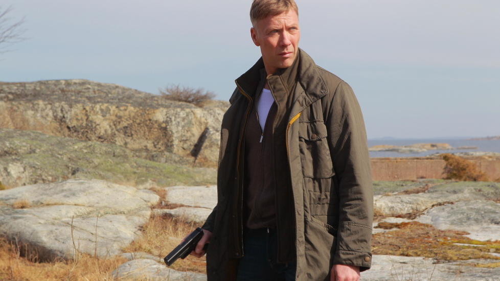 T�FFING: Karakterskuespilleren Mikael Persbrandt er et godt valg for rollen som Carl Hamilton i �Hamilton - I nasjonens tjeneste�.