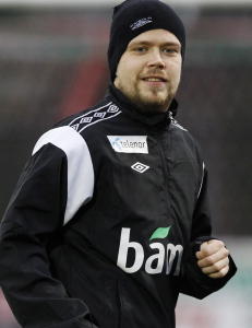 - Jeg f�ler meg gammel n�r jeg kommer p� landslaget