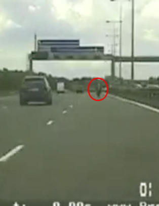 Motorsyklist tatt i 250 km/t, nektet � ha kj�rt for fort