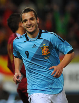 Soldado scoret hat-trick da Spania herjet