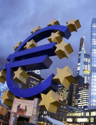 En billion euro
til bankene