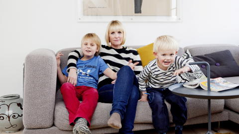 Endelig voksen: Hun ansl�r at hun ble voksen et sted mellom barn nummer �n, Sverre (10) og nummer to, Aksel (4).