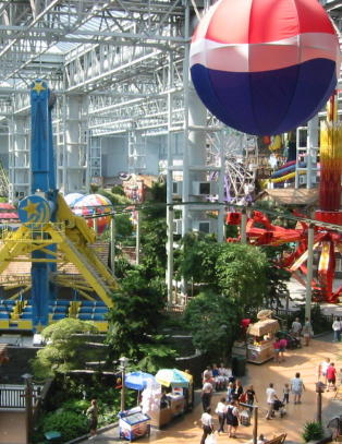 Er mer bes�kt enn Graceland, Disney World og Grand Canyon til sammen