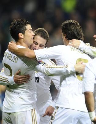 Se Ronaldo score sitt seriem�l nummer 30