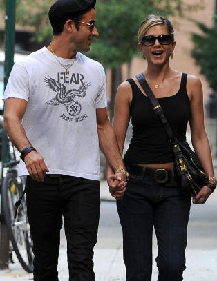 Derfor r�mte Jennifer Aniston fra New York