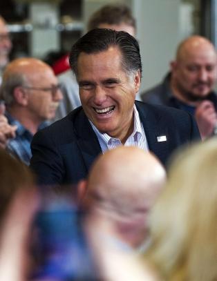 Romney tar ledelsen på supertirsdagen
