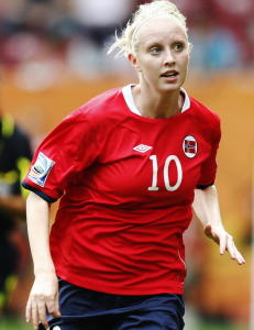 Hattrick av innbytter Cecilie Pedersen