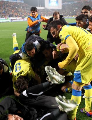 APOEL fortsetter � sjokkere fotball-Europa