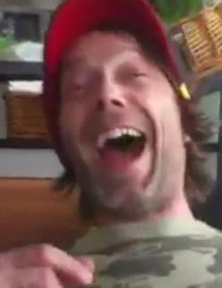 Slik hyller Magnet kvinnen