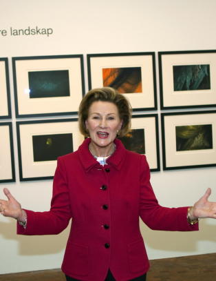 - Dette er mitt spinkle fors�k p� � dele hva vi har p� veggene