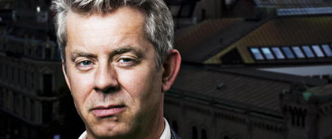 Prate, bombe eller kreve deres avgang?