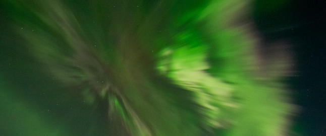 I kveld blir det spektakulært nordlys