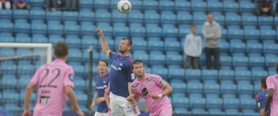 Skylder p� drittsesong og Ullevaal stadion
