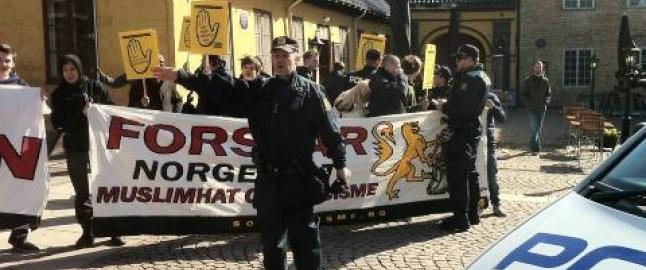 - Antirasister bygde h�yreekstrem organisasjon