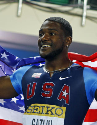 Gatlin tok sitt f�rste VM-gull etter en fire �r lang dopingdom