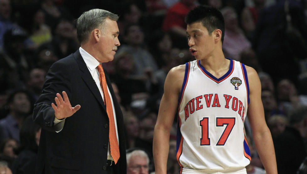 SJETTE STRAKE TAP: �Linsanity�-effekten ser ut til � v�re over for New York Knicks. Mandag kom lagets sjette strake tap i NBA. Foto: Reuters / Jim Young / Scanpix