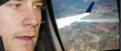 Her str�mmer drivstoffet ut fra �stbergs fly