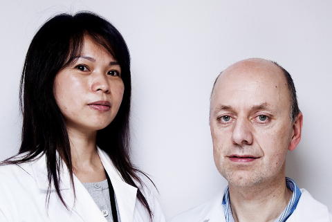 �KENDE BESLAG:  Overingeni�r Le Anh Tran (39) og senioringeni�r Harry Jensen (50) i Tollvesenet m� la maskinene jobbe d�gnet rundt. Foto: Lars Myhren Holand / Dagbladet