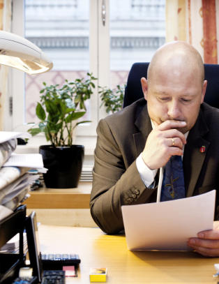 Venter ny Støre-vurdering
