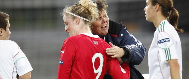Kvinnelandslaget ned �n plass p� Fifa-rankingen
