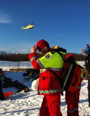 Fem bekreftet omkommet og én overlevende etter snøskred